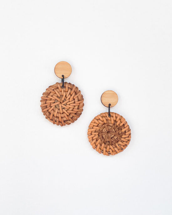 Medium Rattan Disc Earrings